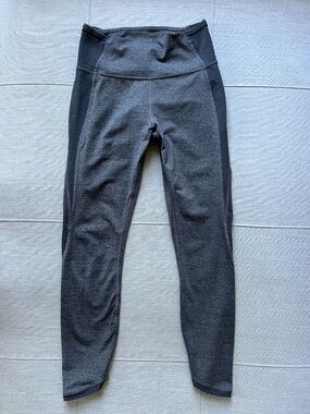 Lululemon leggings size 6